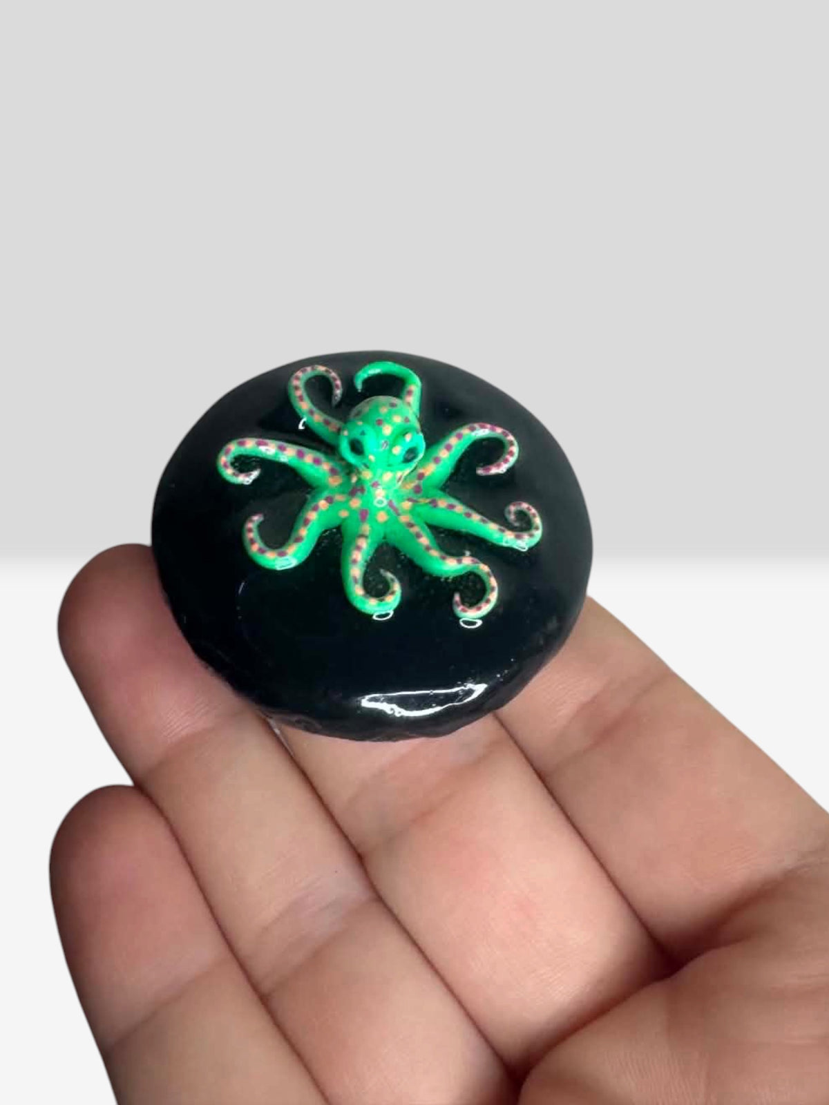 Kelpie - Worry Stone 🌊💚
