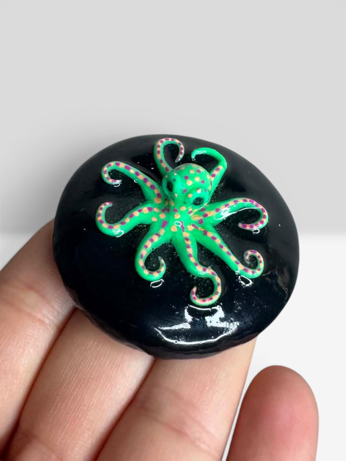 Kelpie - Worry Stone 🌊💚